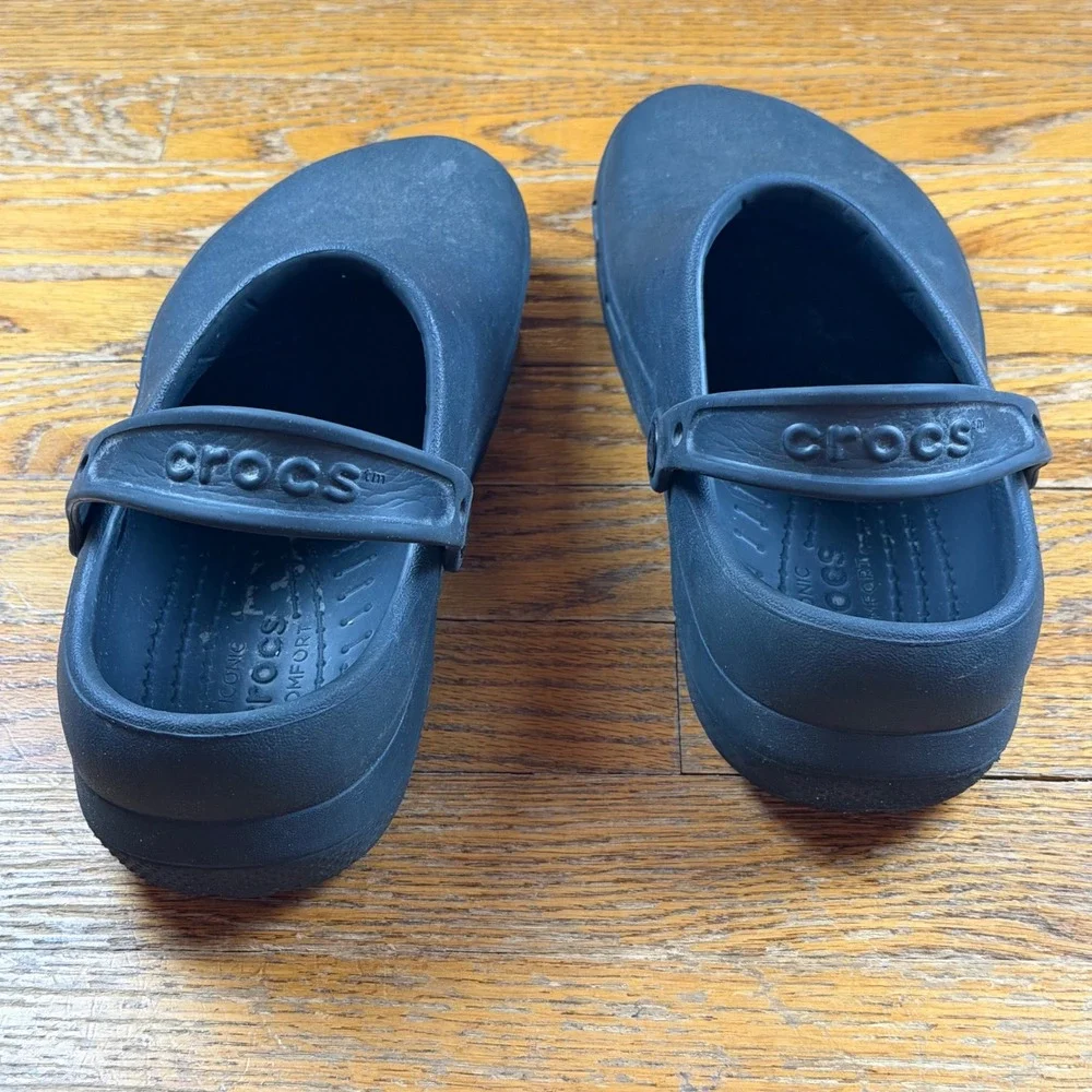 Crocs Specialist II Work Clogs Mens 10 Black Professional Service Shoes
